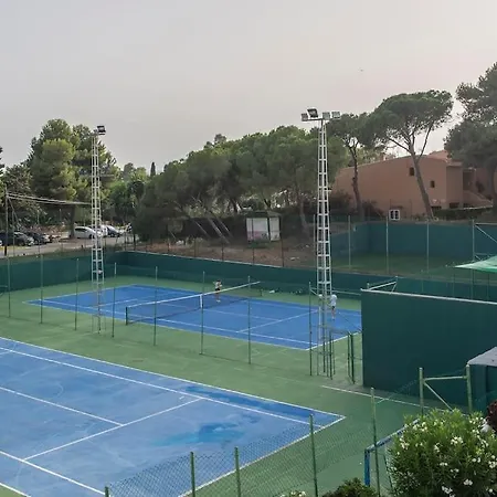 Weforyou Playa * Estepona